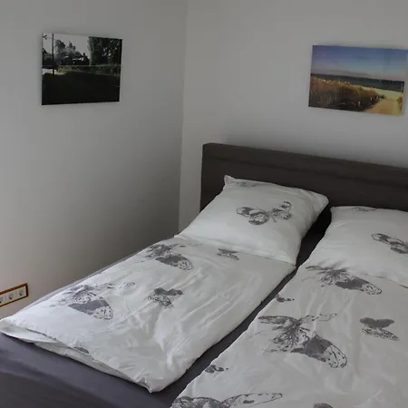 Apartment Villa-gutenberg-3-zi-whg-am-kurpark-2-4-pers-terrasse-ruhige-u-zentrale-lage Binz