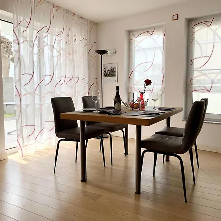 Villa-gutenberg-3-zi-whg-am-kurpark-2-4-pers-terrasse-ruhige-u-zentrale-lage Daire