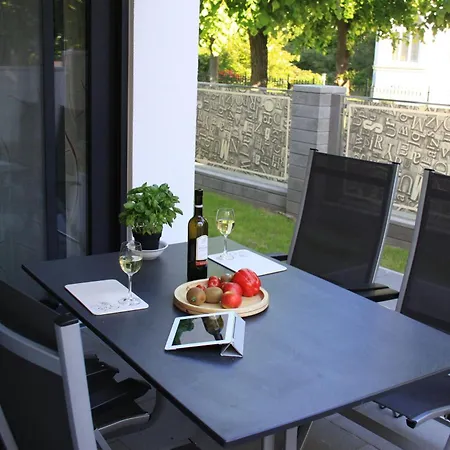 Villa-gutenberg-3-zi-whg-am-kurpark-2-4-pers-terrasse-ruhige-u-zentrale-lage Lejlighed *